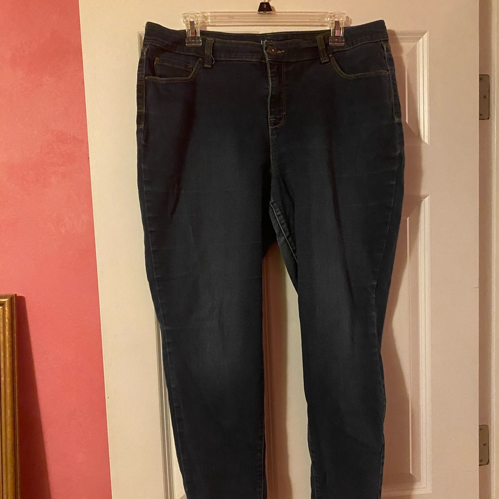 Mid Rise Jeans